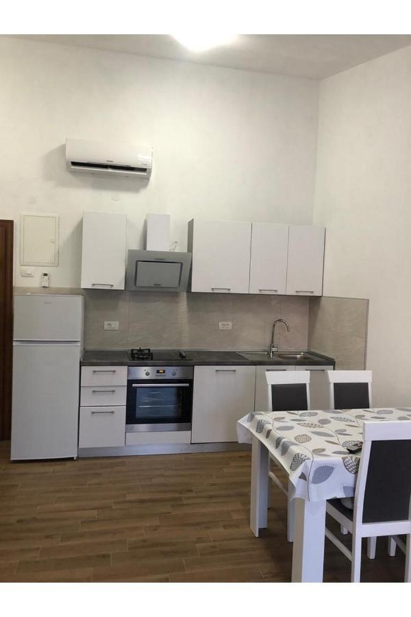 Beach Front Paradise Apartment Sukosan Exterior photo